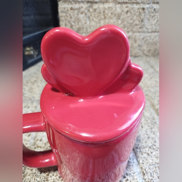 Rae Dunn Mug Love Wins With Heart Topper - Picture 12 of 15